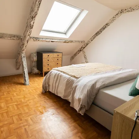 Hyper Centre Cosy Duplex Dans Les Remparts Apartmán *